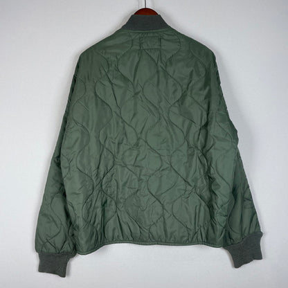 【中古品】【メンズ】 US.ARMY アメリカ軍 CWU-9/P QUILTING LINER JACKET DLA100-81-C-3079 キルティング ライナージャケット ライトアウター 145-260606-yo-03-tei サイズ：M カラー：カーキ 万代Net店