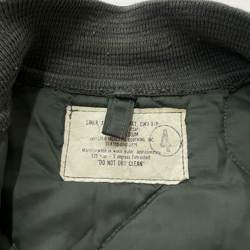 【中古品】【メンズ】 US.ARMY アメリカ軍 CWU-9/P QUILTING LINER JACKET DLA100-81-C-3079 キルティング ライナージャケット ライトアウター 145-260606-yo-03-tei サイズ：M カラー：カーキ 万代Net店