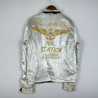 【中古品】【メンズ】 AVIREX アヴィレックス REVERSIBLE VIETNAM JACKET 6182020 リバーシブル ベトナム ジャケット 刺繍 べトジャン ライトアウター 145-260606-yo-14-tei サイズ：L カラー：ブラック/ホワイト 万代Net店