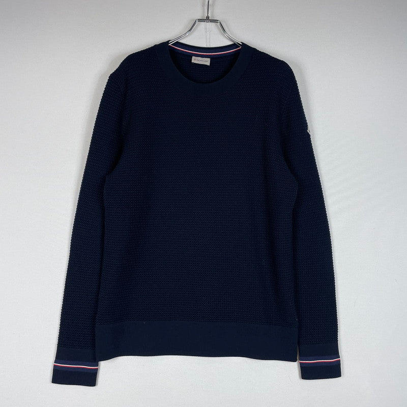 【中古品】【メンズ】 MONCLER モンクレール 18AW WAPPEN LOGO WAFFLE CREWNECK KNIT D20919033800 ワッペンロゴ ワッフル クルーネック ニット 長袖 トップス 141-260606-yo-09-tei サイズ：XL カラー：ネイビー 万代Net店