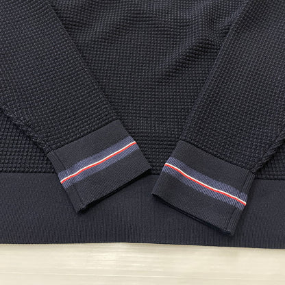 【中古品】【メンズ】 MONCLER モンクレール 18AW WAPPEN LOGO WAFFLE CREWNECK KNIT D20919033800 ワッペンロゴ ワッフル クルーネック ニット 長袖 トップス 141-260606-yo-09-tei サイズ：XL カラー：ネイビー 万代Net店
