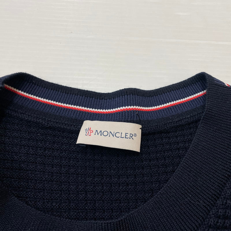 【中古品】【メンズ】 MONCLER モンクレール 18AW WAPPEN LOGO WAFFLE CREWNECK KNIT D20919033800 ワッペンロゴ ワッフル クルーネック ニット 長袖 トップス 141-260606-yo-09-tei サイズ：XL カラー：ネイビー 万代Net店