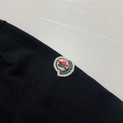 【中古品】【メンズ】 MONCLER モンクレール EMBLEM LOGO PRINT SS TEE F10918C73620 エンブレム ロゴ プリント ショートスリーブ Tシャツ 半袖 トップス 141-260606-yo-06-tei サイズ：L カラー：ブラック 万代Net店