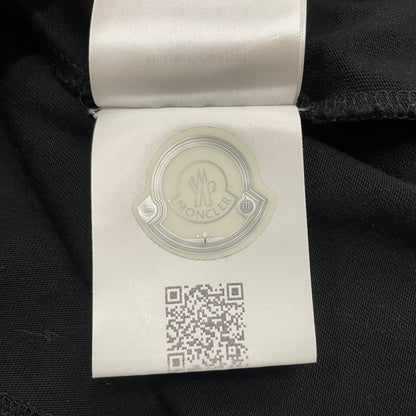 【中古品】【メンズ】 MONCLER モンクレール EMBLEM LOGO PRINT SS TEE F10918C73620 エンブレム ロゴ プリント ショートスリーブ Tシャツ 半袖 トップス 141-260606-yo-06-tei サイズ：L カラー：ブラック 万代Net店