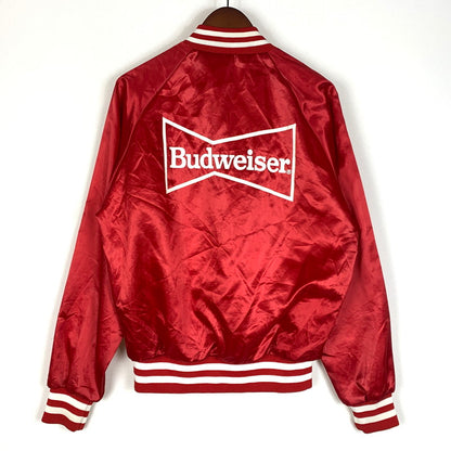 【現状渡し品】【メンズ】 product プロダクト SNAP BOMBER JACKET BUDWEISER スナップ ボンバージャケット バドワイザー ライトアウター スタジャン 145-260610-ko-12-tei サイズ：不明 カラー：レッド 万代Net店
