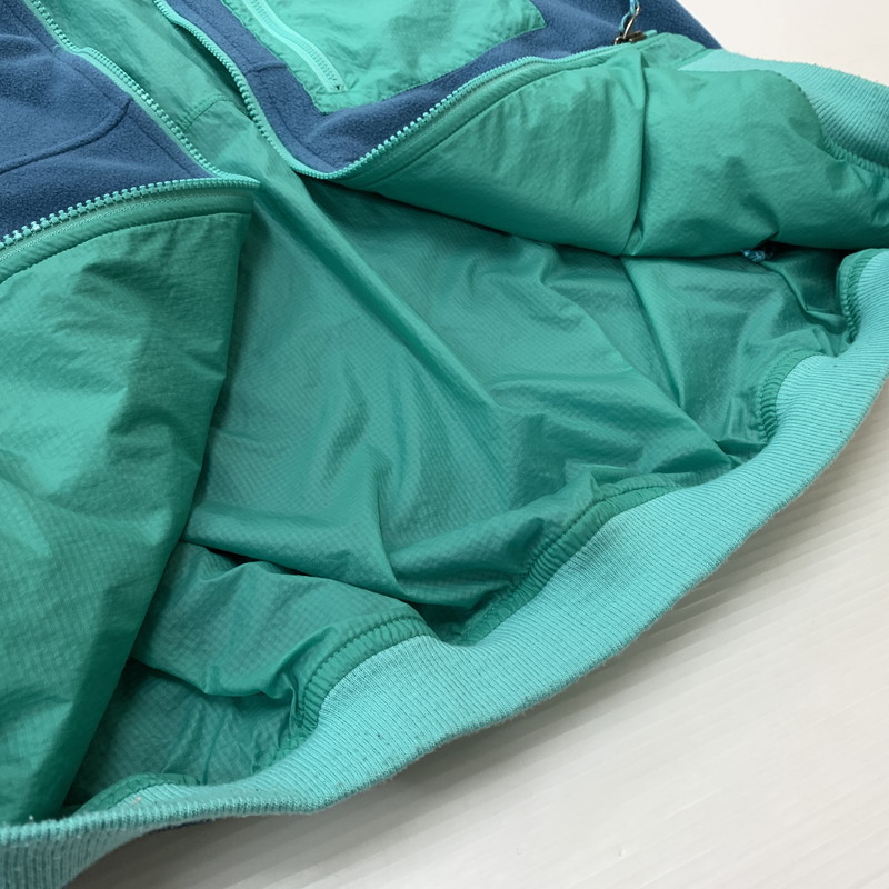 【中古品】【メンズ】 patagonia パタゴニア REVERSIBLE MICRO DINI JAKCET 26215FA22 リバーシブル マイクロディニ ジャケット ライトアウター フリース ナイロンジャケット 144-260610-ko-07-tei サイズ：不明 カラー：ブルー 万代Net店