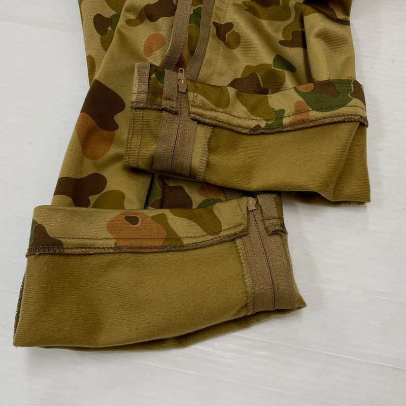 【中古品】【メンズ】 ADIDAS アディダス FIREBIRD DUCK HUNTER CAMO TRACK PANTS ファイヤーバード ダック ハンター カモ トラック パンツ ボトムス 159-260901-sa-11-teih サイズ：M カラー：カモ 万代Net店
