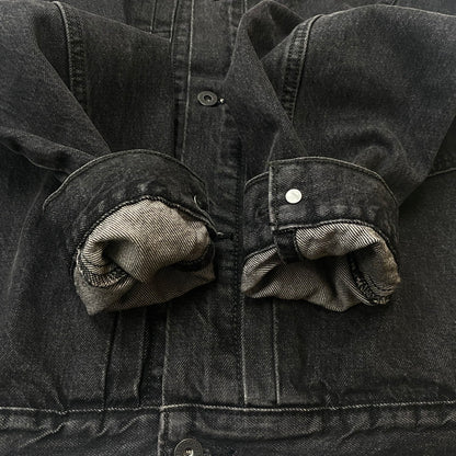 【中古品】【メンズ】 Levi’s リーバイス 1ST TRUCKER JACKET BLACK STONEWASH A3174-0000 ファーストトラッカージャケット ブラックストーンウォッシュ デニムジャケット アウター Gジャン 145-260613-ss-03-tei サイズ：L カラー：ブラック 万代Net店