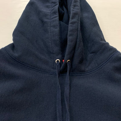 【中古品】【メンズ】 Supreme シュプリーム × SWAROVSKI スワロフスキー 別注 コラボ 25AW MOTION LOGO HOODED SWEATSHIRT モーション ロゴ フーデッド スウェット トップス プルオーバーパーカー 149-260610-ko-15-tei サイズ：XL カラー：ネイビー 万代Net店