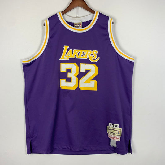 【現状渡し品】【メンズ】 HARDWOOD CLASSICS ハードウッド クラシックス × MITCHELL NESS マイケル ネス LAKERS GAME SHIRT MAGIC JOHNSON レイカーズ ゲームシャツ トップス ノースリーブ 145-260607-ko-01-tei サイズ：不明 カラー：パープル 万代Net店