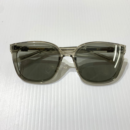 【中古品】【メンズ】 GENTLE MONSTER ジェントルモンスター SUNGLASSES BY BRC11 アイウェア サングラス オーバーサイズ スクエア 203-260613-ko-10-tei サイズ：54□23-147 カラー：クリアグレー 万代Net店