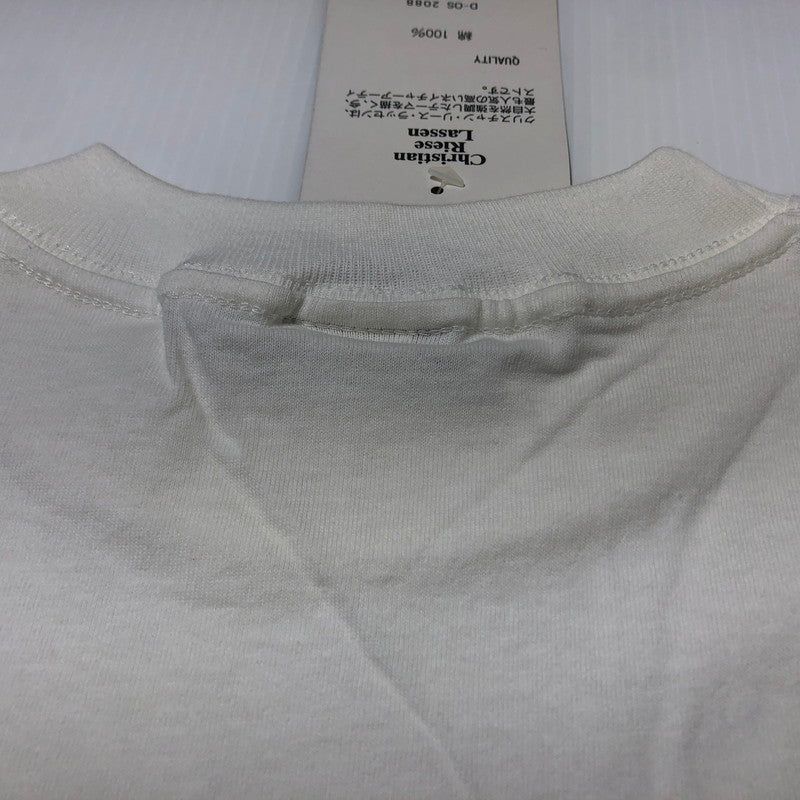 【中古品】【メンズ】 DISNEY ディズニー × CHRISTIAN LASSEN クリスチャン ラセッン 別注 コラボ SORCERER OF THE SEAS TEE ソーサラー オブ ザ シーズ Tシャツ 半袖 トップス 145-260610-sa-07-tei サイズ：M カラー：ホワイト 万代Net店