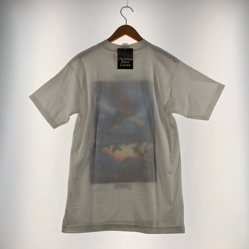 【中古品】【メンズ】 DISNEY ディズニー × CHRISTIAN LASSEN クリスチャン ラセッン 別注 コラボ SORCERER OF THE SEAS TEE ソーサラー オブ ザ シーズ Tシャツ 半袖 トップス 145-260610-sa-07-tei サイズ：M カラー：ホワイト 万代Net店