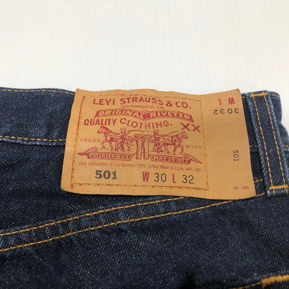 【中古品】【メンズ】 Levi‘s リーバイス 501 DENIM PANTS デニム パンツ ボトムス USA製 ジーンズ ボトムス ボタン刻印553 156-260610-sa-11-tei サイズ：30 カラー：インディゴ 万代Net店