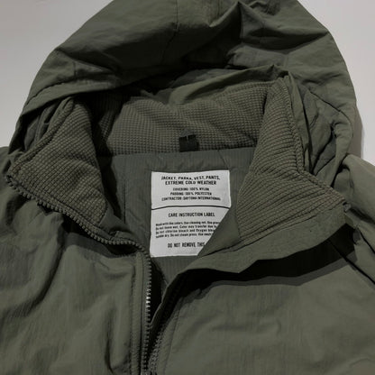 【中古品】【メンズ】 FREAK'S STORE フリークスストア LEVEL7 PUFFER JACKET 223-1534 レベル7 パファー ジャケット アウター 中綿 ナイロン 147-260610-sa-05-tei サイズ：L カラー：グレー系 万代Net店