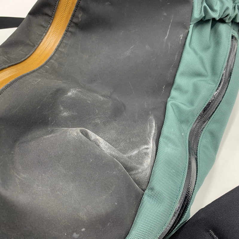 【現状渡し品】【メンズ】 ARC'TERYX アークテリクス ARRO 22 BACKPACK X000007969 アロー バッグパック カバン リュックサック デイパック 188-260613-ko-17-tei カラー：グリーン系/ブラック 万代Net店