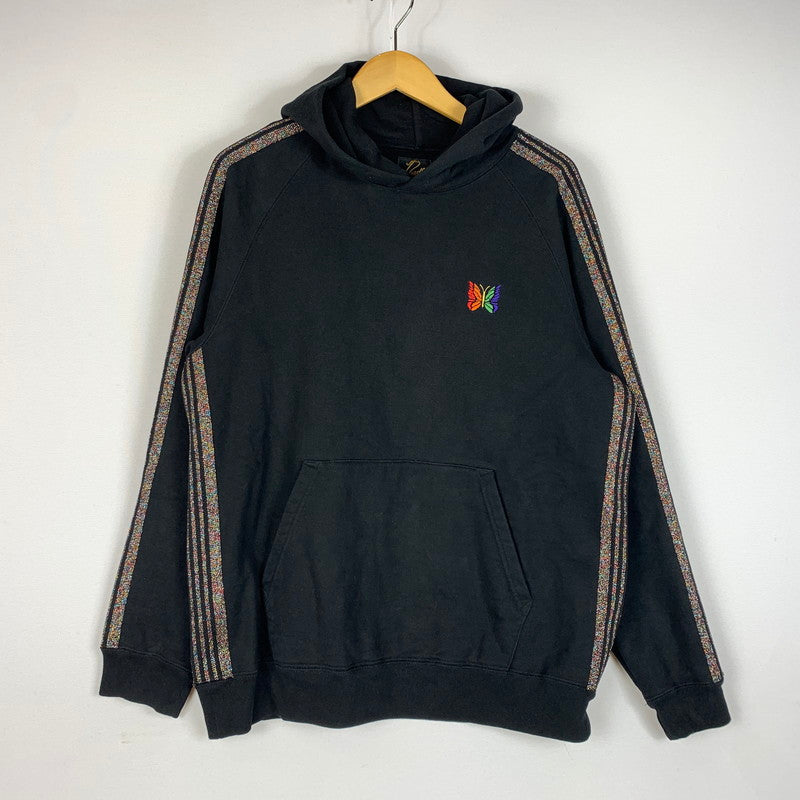 【中古品】【メンズ】 NEEDLES ニードルス × STUDIOUS ステュディオス 別注 コラボ SIDELINE GLITTER PULLOVER HOODIE MR450 サイドライン ラメ プルオーバー フーディ 長袖 トップス パーカー 140-260611-yo-06-tei サイズ：S カラー：ブラック 万代Net店