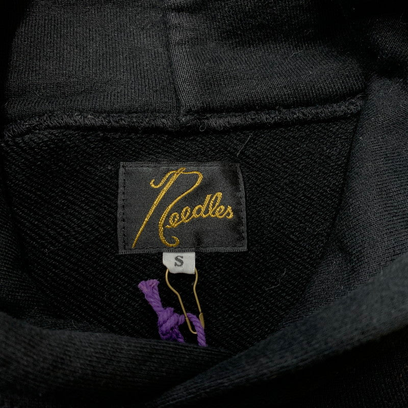 【中古品】【メンズ】 NEEDLES ニードルス × STUDIOUS ステュディオス 別注 コラボ SIDELINE GLITTER PULLOVER HOODIE MR450 サイドライン ラメ プルオーバー フーディ 長袖 トップス パーカー 140-260611-yo-06-tei サイズ：S カラー：ブラック 万代Net店