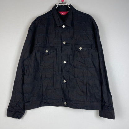 【中古品】【メンズ】 SUPREME シュプリーム 25FW JACQUARD LOGOS DENIM TRUCKER JACKET ジャガード ロゴ デニムトラッカー ジャケット ライトアウター Gジャン 149-260612-yo-01-tei サイズ：XL カラー：ブラック 万代Net店