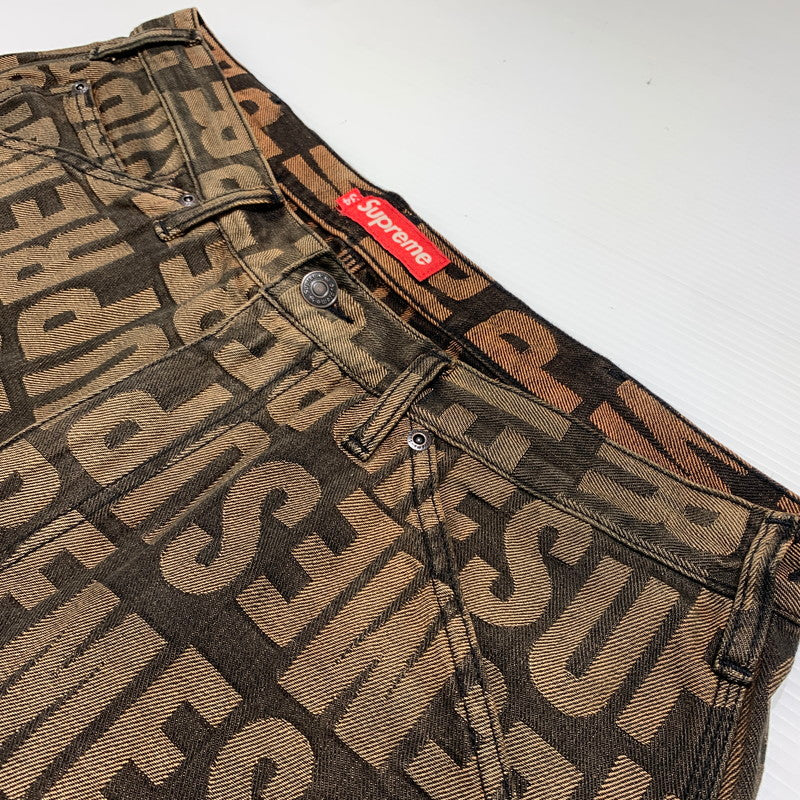 【中古品】【メンズ】 Supreme シュプリーム REPEAT JACQURD DOUBLE KNEE DENIM SHORT リピート ジャカード ダブルニー デニムショーツ ボトムス ハーフパンツ 149-260613-ko-16-tei サイズ：34 カラー：ブラウン 万代Net店