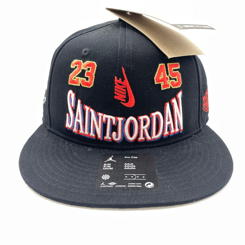 【中古品】【メンズ】 NIKE ナイキ × SAINT Mxxxxxx セント マイケル 別注 コラボ JORDAN PRO S FB STM CAP IO7950-010 ジョーダン プロ 帽子 ベースボールキャップ 185-260809-ko-08-tei カラー：ブラック 万代Net店