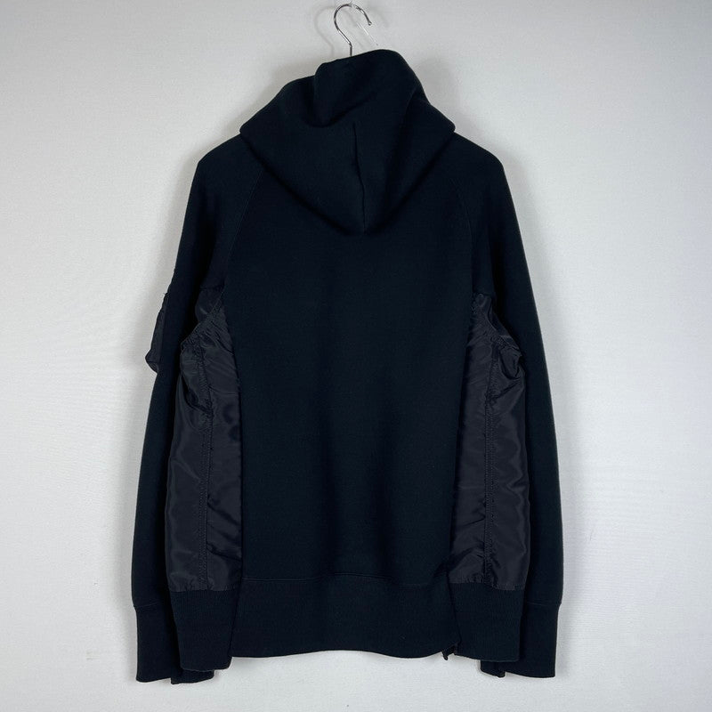 【中古品】【メンズ】 SACAI サカイ SPONGE SWEAT × NYLON TWILL HOODIE SCM-219 AD2025 スポンジスウェット × ナイロンツイル フーディ 長袖 トップス ジップパーカー 140-260612-yo-06-tei サイズ：1 カラー：ブラック 万代Net店
