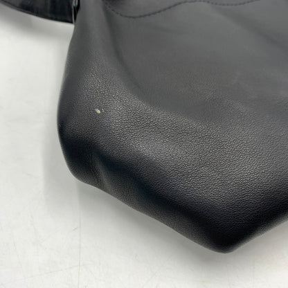 【現状渡し品】【メンズ】 PRADA プラダ MESSENGER LEATHER BAG メッセンジャー レザー バッグ カバン ショルダーバッグ 180-260615-ko-03-tei カラー：ブラック 万代Net店