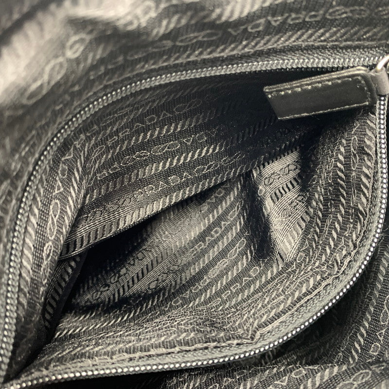 【現状渡し品】【メンズ】 PRADA プラダ MESSENGER LEATHER BAG メッセンジャー レザー バッグ カバン ショルダーバッグ 180-260615-ko-03-tei カラー：ブラック 万代Net店
