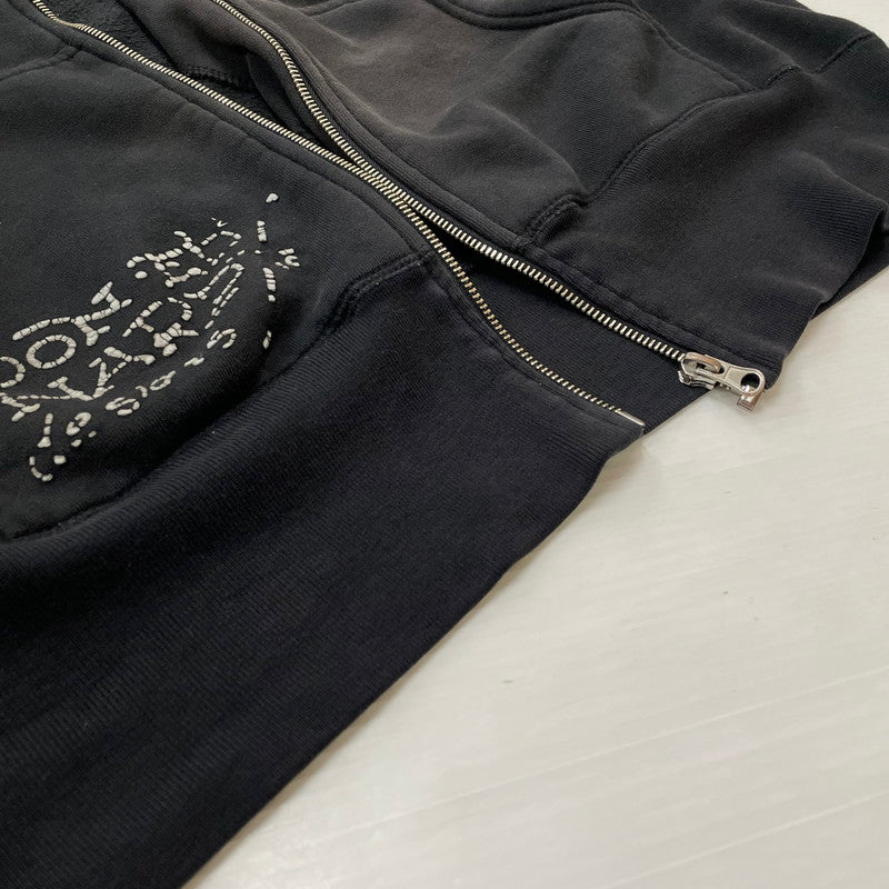 【中古品】【メンズ】 ED HARDY エドハーディー ZIP UP HOODIE 014-017555 ジップアップ フーディ 長袖 トップス パーカー 145-260616-yo-04-tei サイズ：不明 カラー：ブラック 万代Net店