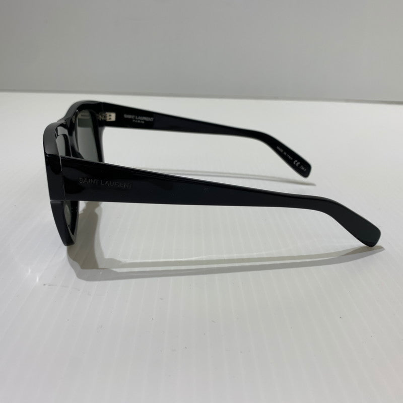 【中古品】【メンズ】 Saint Laurent サンローラン SUNGLASSES SL.142-001 サングラス アイウェア 黒縁フレーム 203-260622-ko-19-tei サイズ：51□19-140 カラー：ブラック 万代Net店