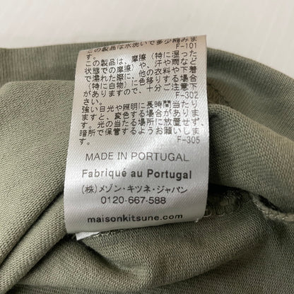 【中古品】【メンズ】 MAISON KITSUNE メゾン キツネ HANDWRITING COMFORT TEE MM00126KJ7025 ハンドライティング コンフォート Tシャツ 半袖 トップス 141-260614-sa-01-tei サイズ：XS カラー：カーキ 万代Net店