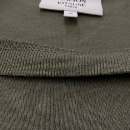 【中古品】【メンズ】 MAISON KITSUNE メゾン キツネ HANDWRITING COMFORT TEE MM00126KJ7025 ハンドライティング コンフォート Tシャツ 半袖 トップス 141-260614-sa-01-tei サイズ：XS カラー：カーキ 万代Net店