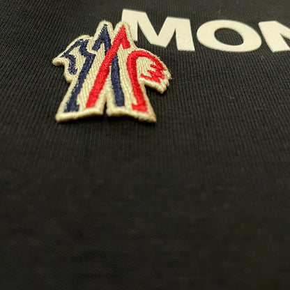 【中古品】【メンズ】 MONCLER モンクレール GRENOBLE TEE L10978C00017 グルノーブル Ｔシャツ 半袖 トップス 141-260614-sa-02-tei サイズ：S カラー：ブラック 万代Net店
