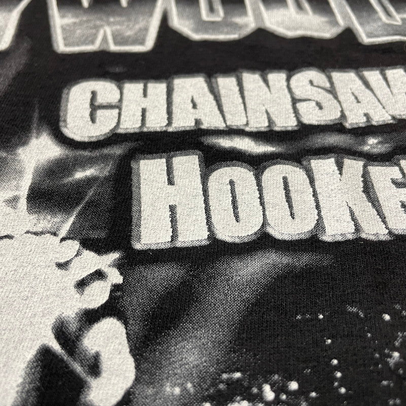 【中古品】【メンズ】 WACKO MARIA ワコマリア HOLLYWOOD CHAINSAW HOOKERS18 ハロー ウッド チェンソー 半袖 トップス 140-260615-sa-05-tei サイズ：XL カラー：ブラック 万代Net店