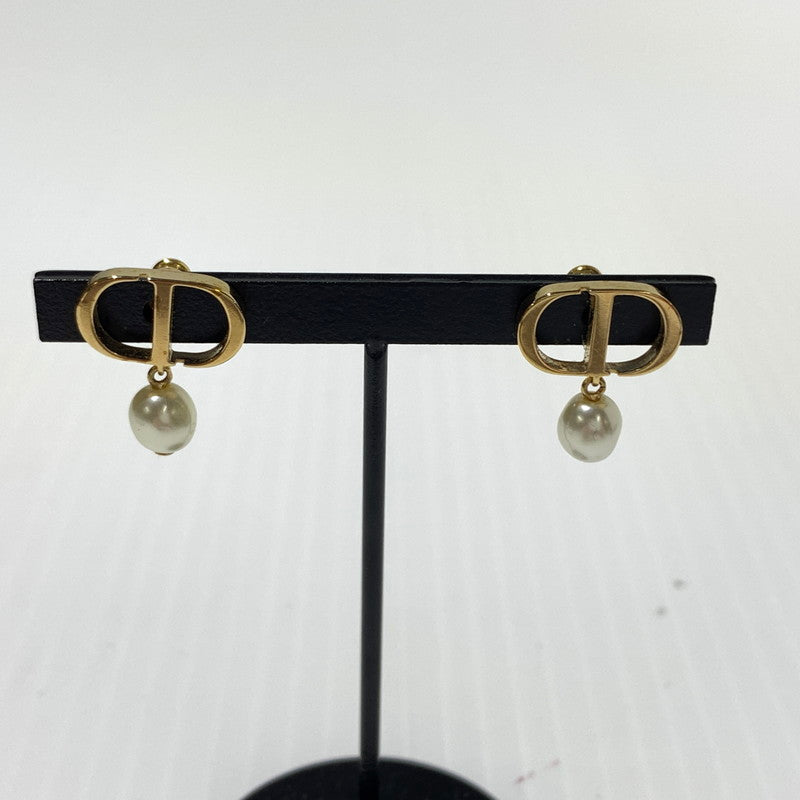 【中古品】【レディース】 Dior ディオール CD LOGO PEARL EARRINGS CDロゴ パールピアス アクセサリー イヤリング 182-260622-ko-11-tei カラー：ゴールドカラー 万代Net店