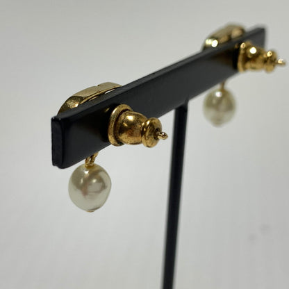【中古品】【レディース】 Dior ディオール CD LOGO PEARL EARRINGS CDロゴ パールピアス アクセサリー イヤリング 182-260622-ko-11-tei カラー：ゴールドカラー 万代Net店