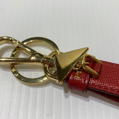 【中古品】【メンズ/レディース】 PRADA プラダ KEYHOLDER 1PP142 キーホルダー アクセサリー レザーキーチェーン 183-260622-ko-06-tei カラー：レッド 万代Net店
