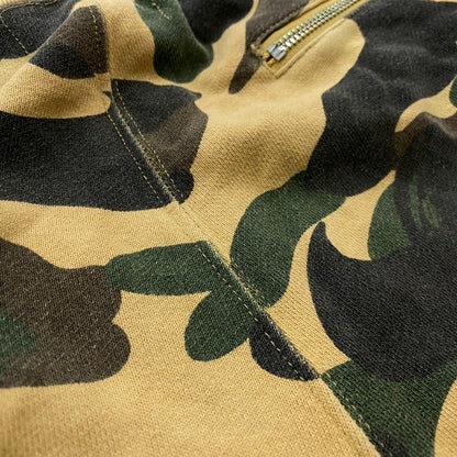 【現状渡し品】【メンズ】 A BATHING APE ア ベイシング エイプ APE CAMO SWEAT PANTS エイプ カモ スウェット パンツ ボトムス 153-260623-sa-08-tei サイズ：L カラー：総柄 万代Net店
