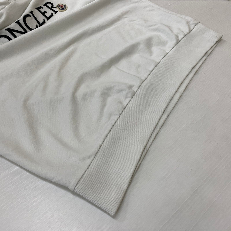 【中古品】【メンズ】 MONCLER モンクレール LOGO PATCH HOODIE I20938G00026 89A1K ロゴパッチ フーディー トップス プルオーバーパーカー 141-260622-ss-04-tei サイズ：S/※後ろ汚れあり カラー：ホワイト 万代Net店