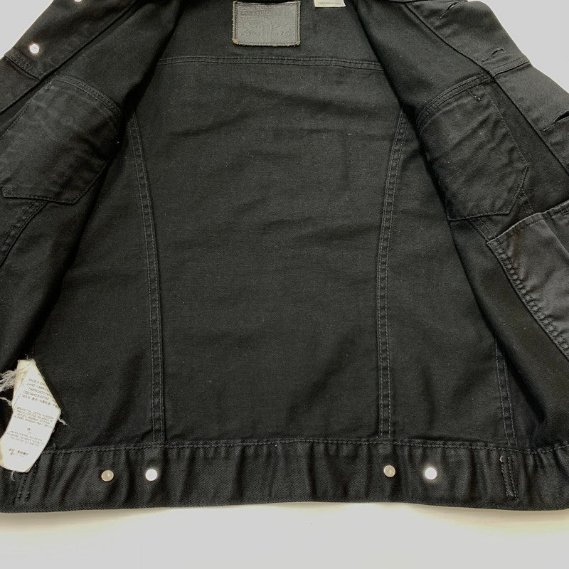 【中古品】【メンズ】 Levi's リーバイス DENIM TRUCKER JACKET デニム トラッカー ジャケット ライトアウター Gジャン ボタン裏 刻印3269 145-260619-ko-04-tei サイズ：M カラー：ブラック 万代Net店