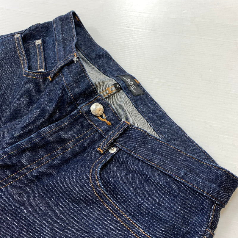 【中古品】【メンズ】 A.P.C. アーペーセー JEAN NEW STANDARD DENIM PANTS ニュー スタンダード デニムパンツ ボトムス ジーンズ 151-260619-ko-10-tei サイズ：30 カラー：インディゴ 万代Net店