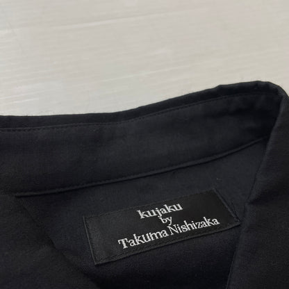 【中古品】【メンズ】 KUJAKU BY TAKUMA NISHIZAKA クジャク バイ タクマ ニシザカ LONG SHIRT ロングシャツ 長袖 トップス 140-260830-sa-06-tei サイズ：1 カラー：ブラック 万代Net店