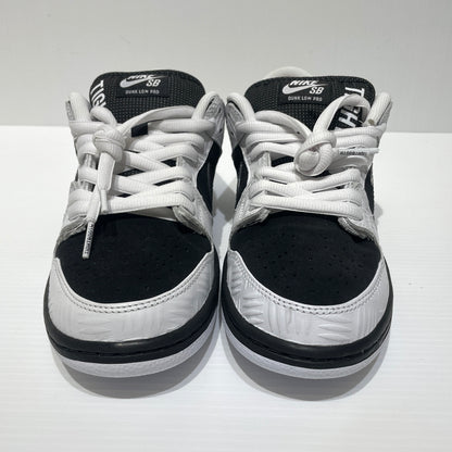 【中古品】【メンズ】 NIKE ナイキ × TIGHTBOOTH PRODUCTION タイトブース プロダクション 別注 コラボ SB DUNKLOW PRO QS FD2629-100 ダンク ロー プロ スニーカー 靴 シューズ 160-260715-ko-03-tei サイズ：26.5cm カラー：ブラック/ホワイト 万代Net店