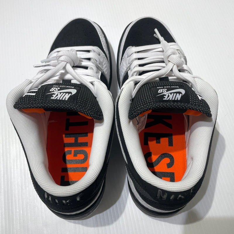 【中古品】【メンズ】 NIKE ナイキ × TIGHTBOOTH PRODUCTION タイトブース プロダクション 別注 コラボ SB DUNKLOW PRO QS FD2629-100 ダンク ロー プロ スニーカー 靴 シューズ 160-260715-ko-03-tei サイズ：26.5cm カラー：ブラック/ホワイト 万代Net店