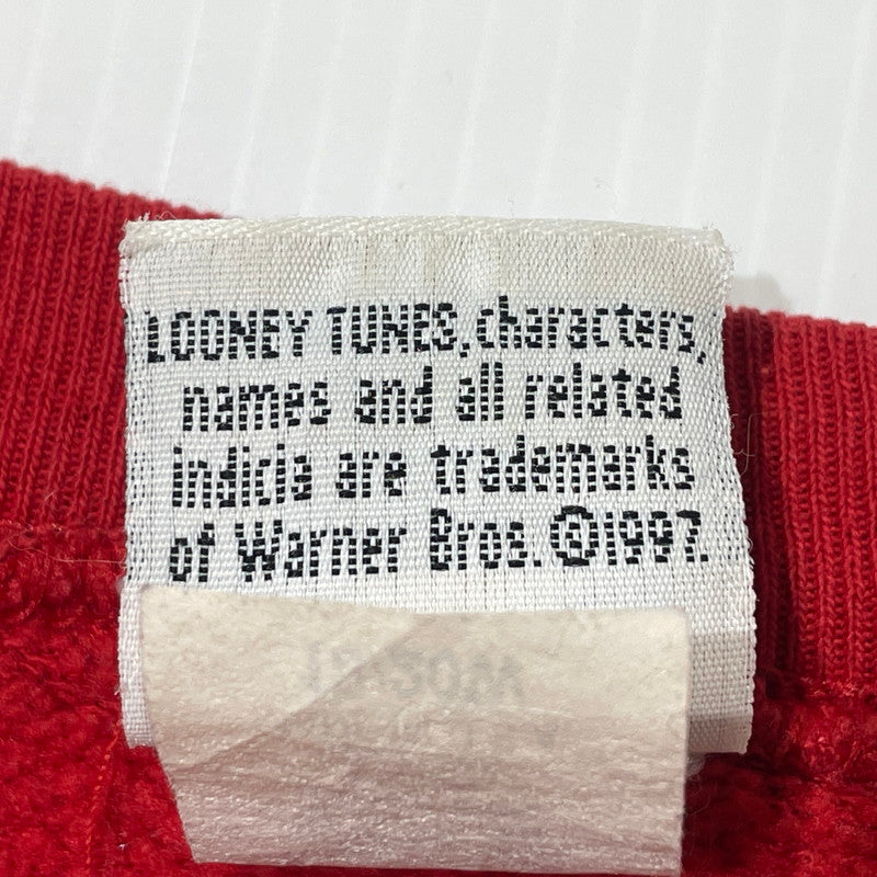 【中古品】【メンズ】 LOONEY TUNES ルーニー テューンズ 90’s SWEAT SHIRT "KISS THIS TWEETY" 90年代 スウェット シャツ キス ディス トュイーティー 長袖 トップス トレーナー 145-260808-sa-04-tei サイズ：不明 カラー：レッド 万代Net店