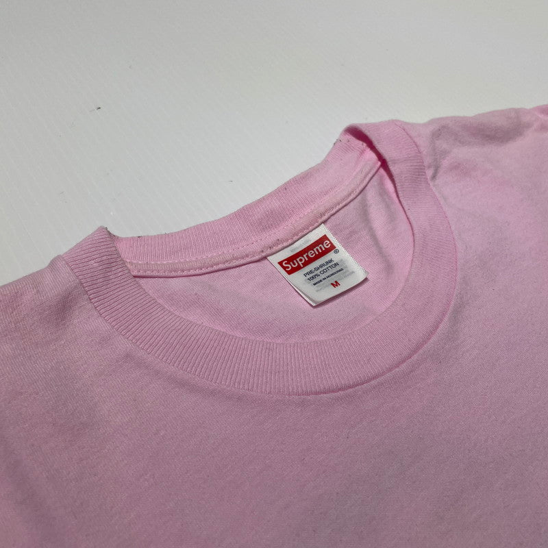 【中古品】【メンズ】 Supreme シュプリーム 25FW FUCKIN BLOWOUT S/S TEE ファッキンブローアウト ショートスリーブTシャツ 半袖トップス 149-260625-ss-01-tei サイズ：M カラー：ライトピンク 万代Net店