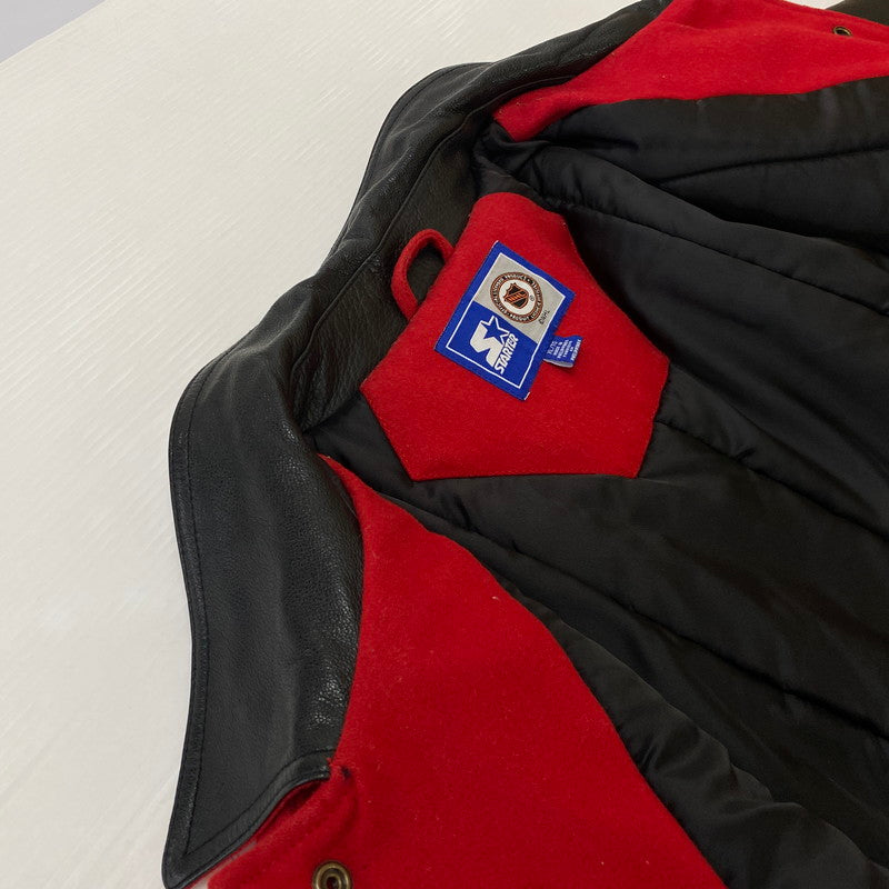 【中古品】【メンズ】 STARTER スターター NHL RED WINGS STADIUM JACKET ナショナルホッケーリーグ レッドウィングス スタジアムジャケット アウター 145-260629-ss-07-tei サイズ：XL カラー：レッド 万代Net店