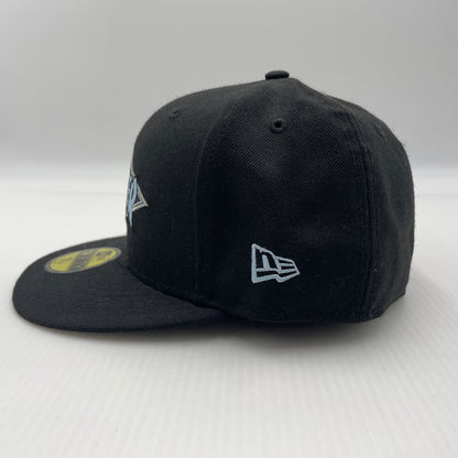【中古品】【メンズ】 NEW ERA ニューエラ × THRASHER スラッシャー 別注 コラボ LOGO CAP ロゴキャップ 帽子 ベースボールキャップ 185-260805-ko-03-tei サイズ：56.8cm カラー：ブラック 万代Net店