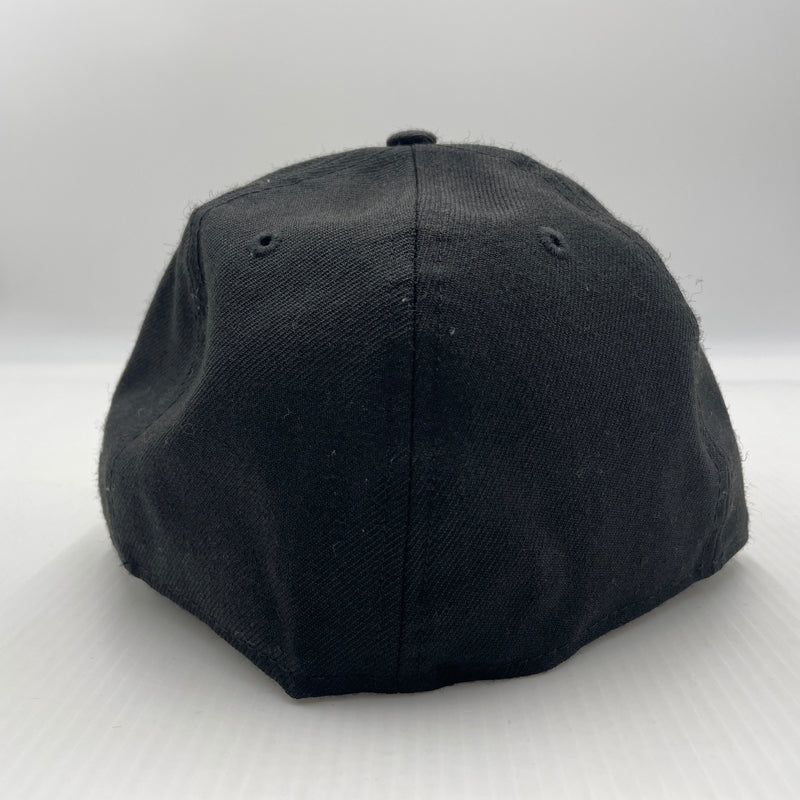 【中古品】【メンズ】 NEW ERA ニューエラ × THRASHER スラッシャー 別注 コラボ LOGO CAP ロゴキャップ 帽子 ベースボールキャップ 185-260805-ko-03-tei サイズ：56.8cm カラー：ブラック 万代Net店