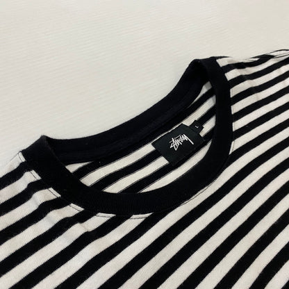 【中古品】【メンズ】 STUSSY ステューシー STRIPED LOGO S/S TEE ボーダーロゴ ショートスリーブTシャツ 半袖トップス 142-260702-ss-02-tei サイズ：L カラー：ブラックホワイト 万代Net店